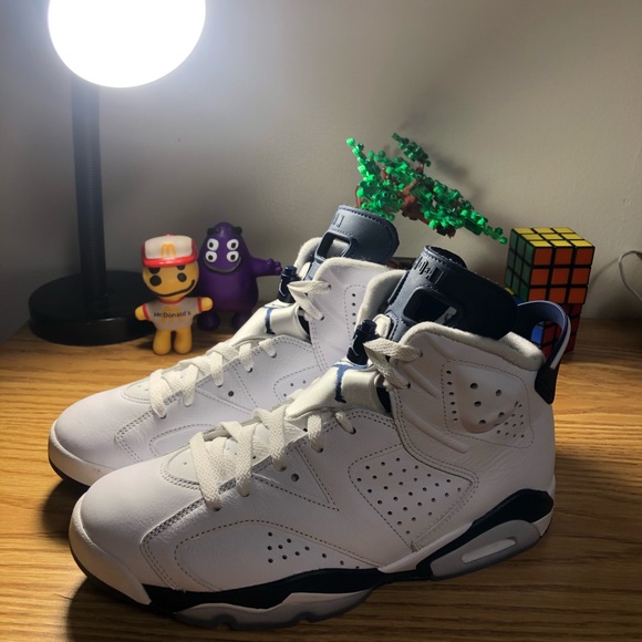 Nike Jordan 6 Georgetown/Midnight Navy Retro